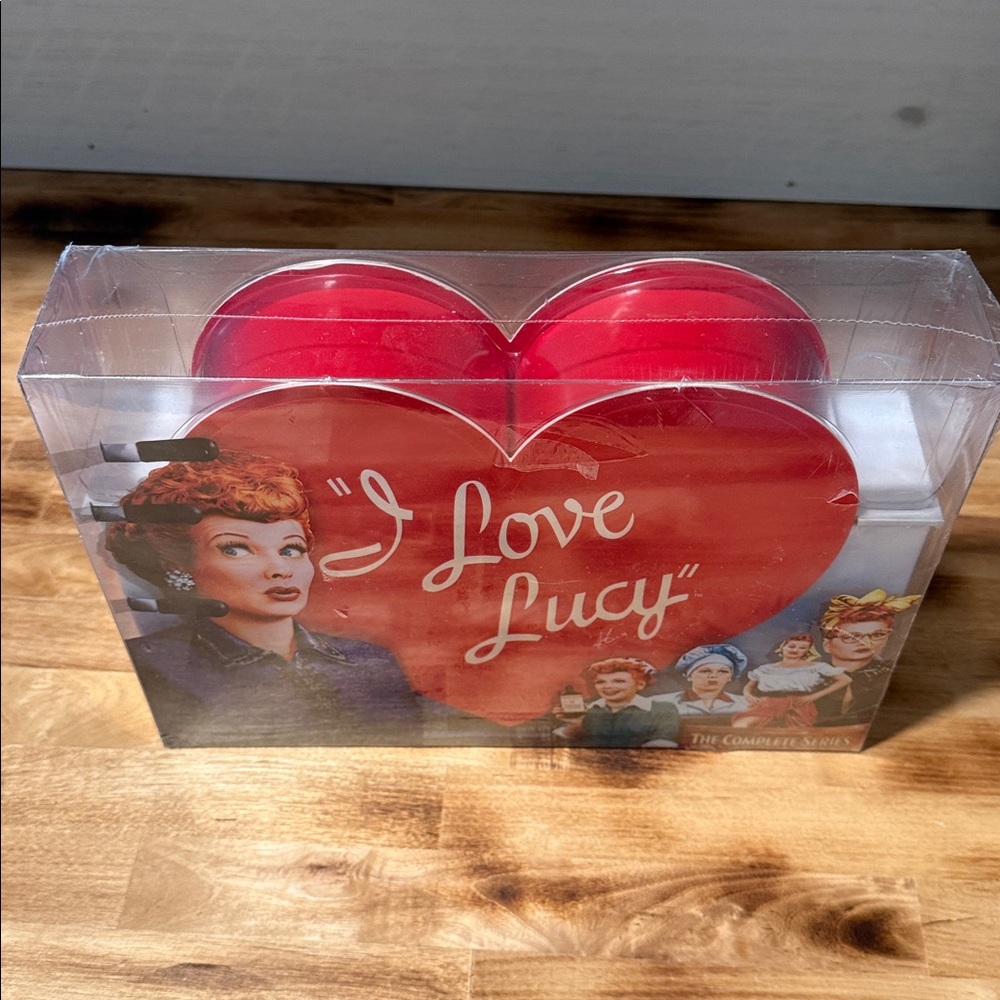 I Love Lucy: The Complete Series DVD Set - Picture 6 of 8